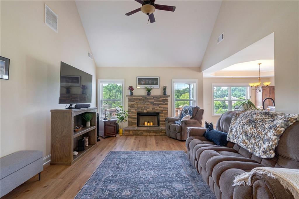 1010 Finch Way Jefferson, GA 30549 - Photo 8 of 70