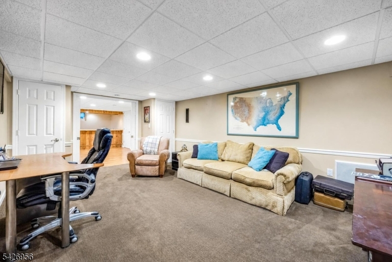 8 White Pine Road Upper Saddle River, NJ 07458 - Photo 40 of 50