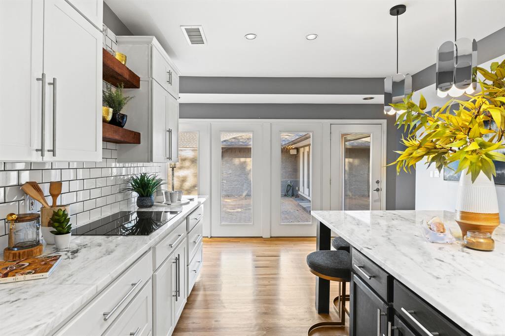 10536 Egret Lane Dallas, TX 75230 - Photo 16 of 37