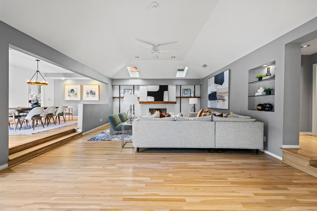 10536 Egret Lane Dallas, TX 75230 - Photo 7 of 37