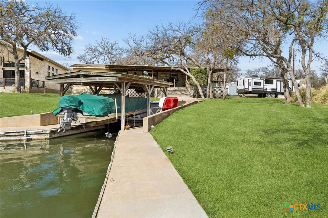 506 Ranch Road 2233 Llano, TX 78643 - Photo 9 of 33