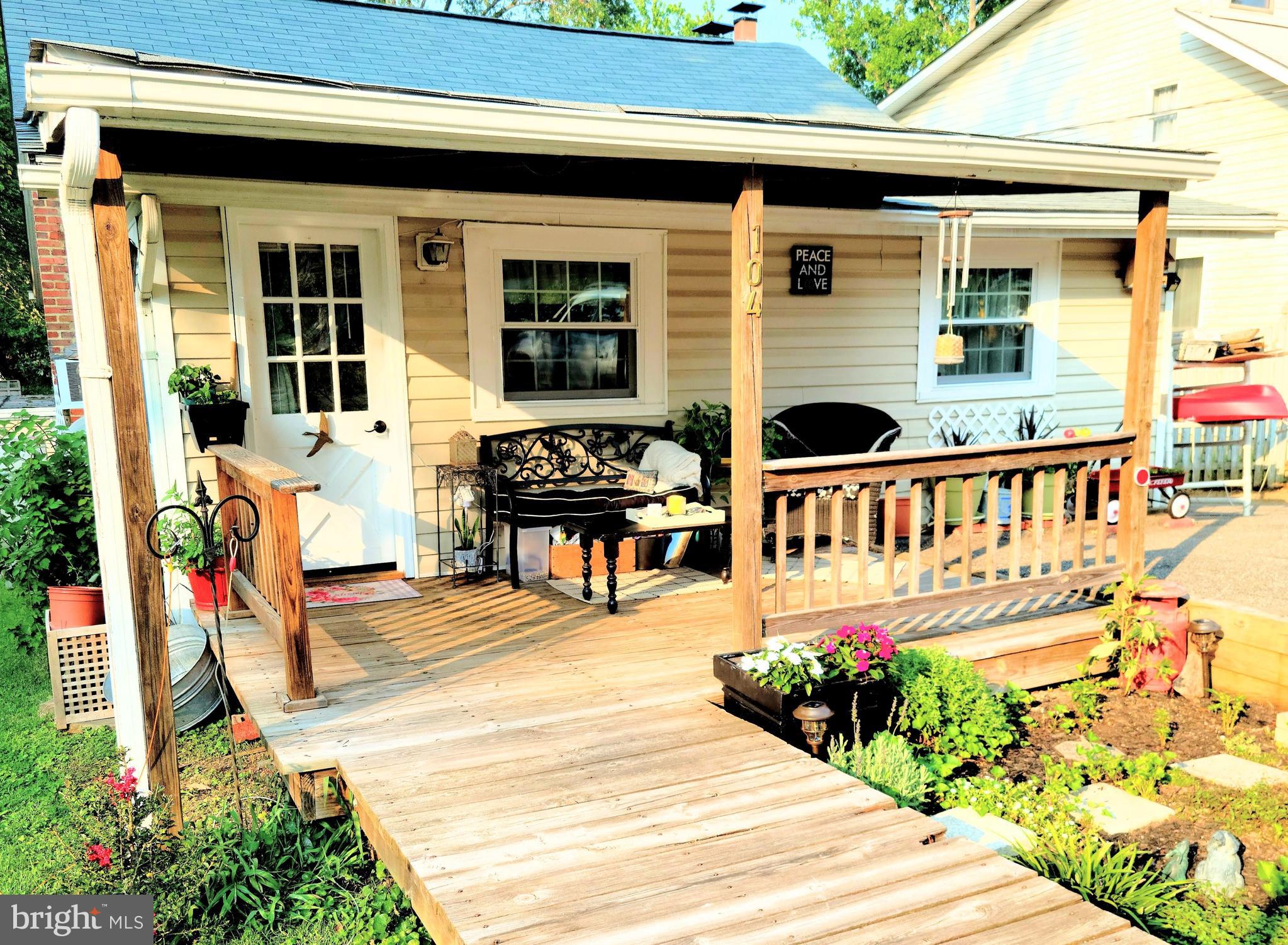 a view of a house with sitting area