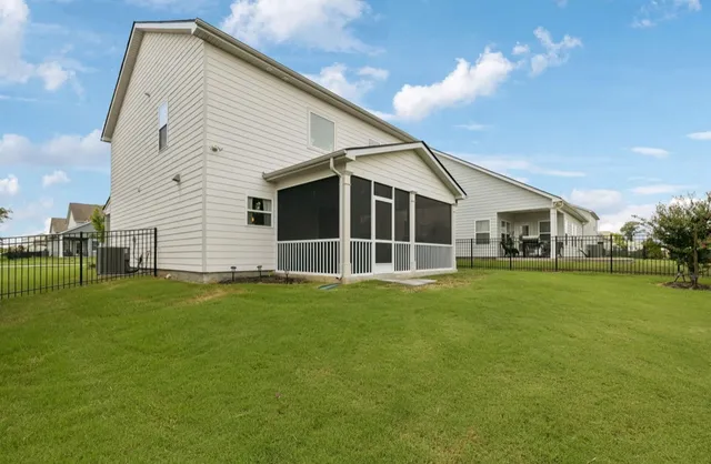 $470,000 | 3636 Pelham Wood Drive, Murfreesboro, TN 37128