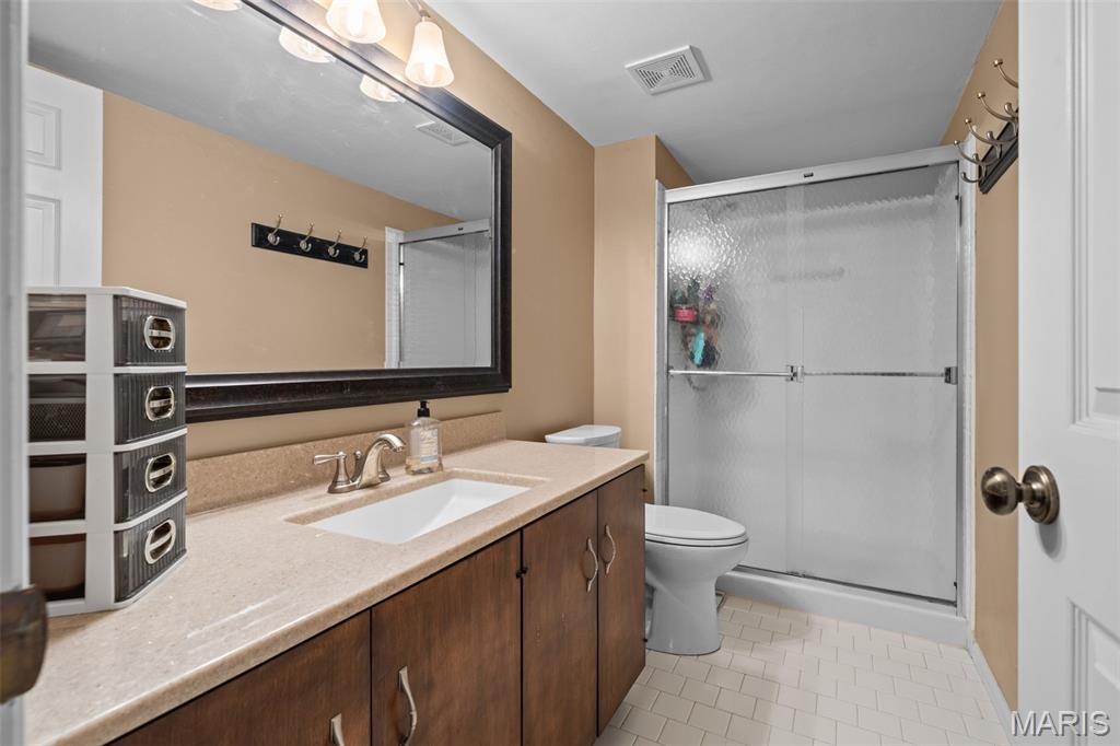 1594 Milbridge Drive, Unit R Chesterfield, MO 63017 - Photo 25 of 51