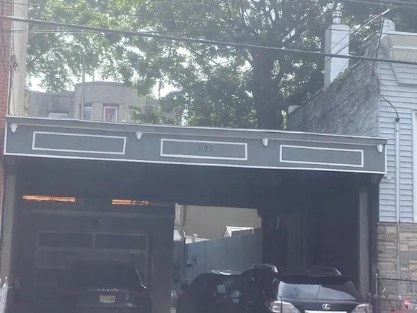 $2,850 | 605 Garden Street, Unit 1, Hoboken, NJ 07030