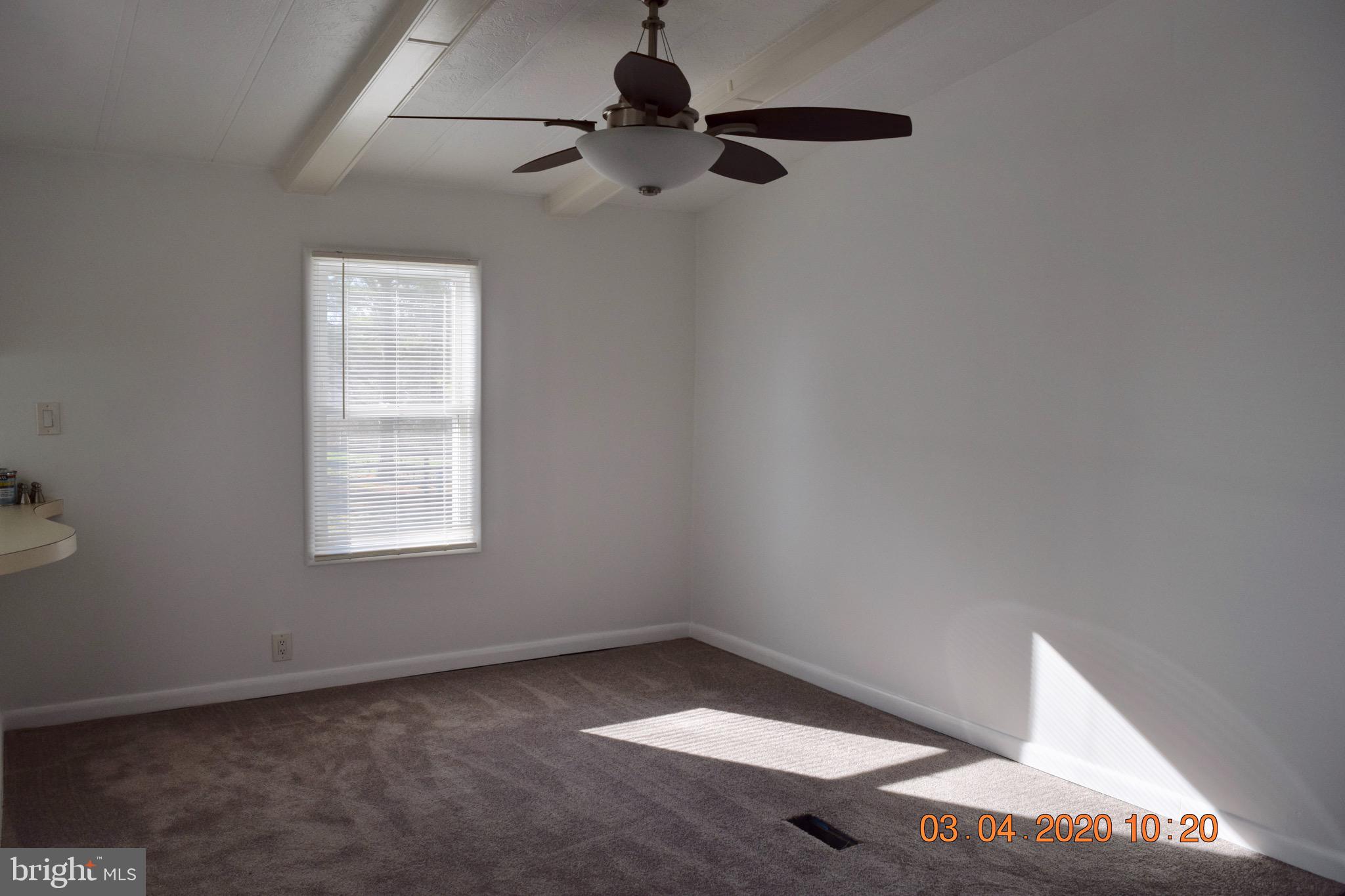 876 Old Forge Road Oxford, PA 19363 - Photo 13 of 27 Dining with new ceiling fan