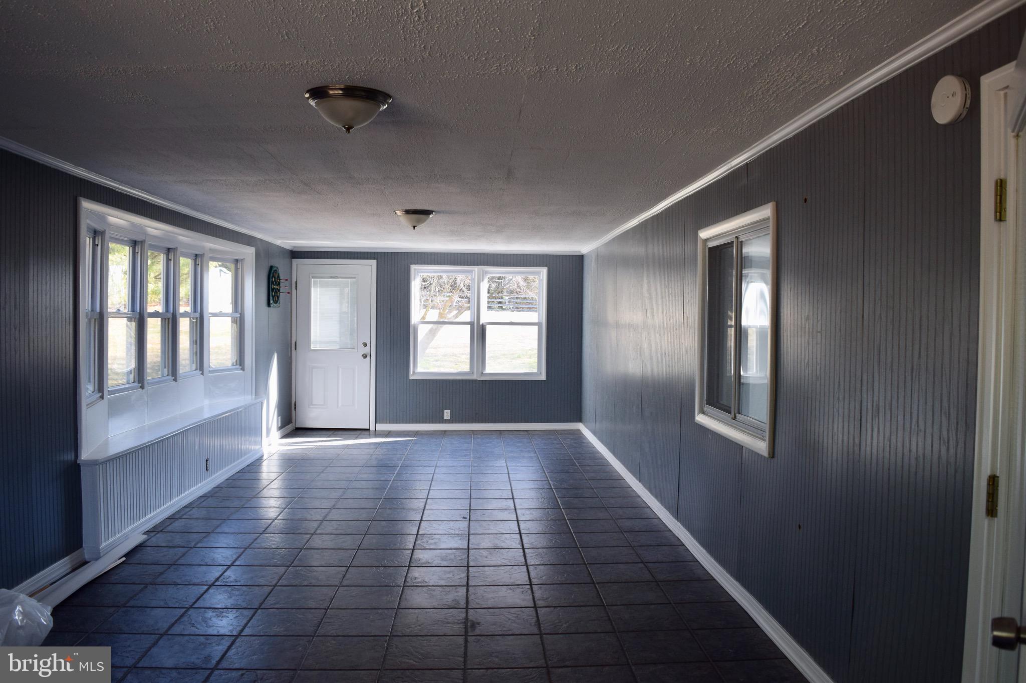 876 Old Forge Road Oxford, PA 19363 - Photo 20 of 27 enclosed porch-