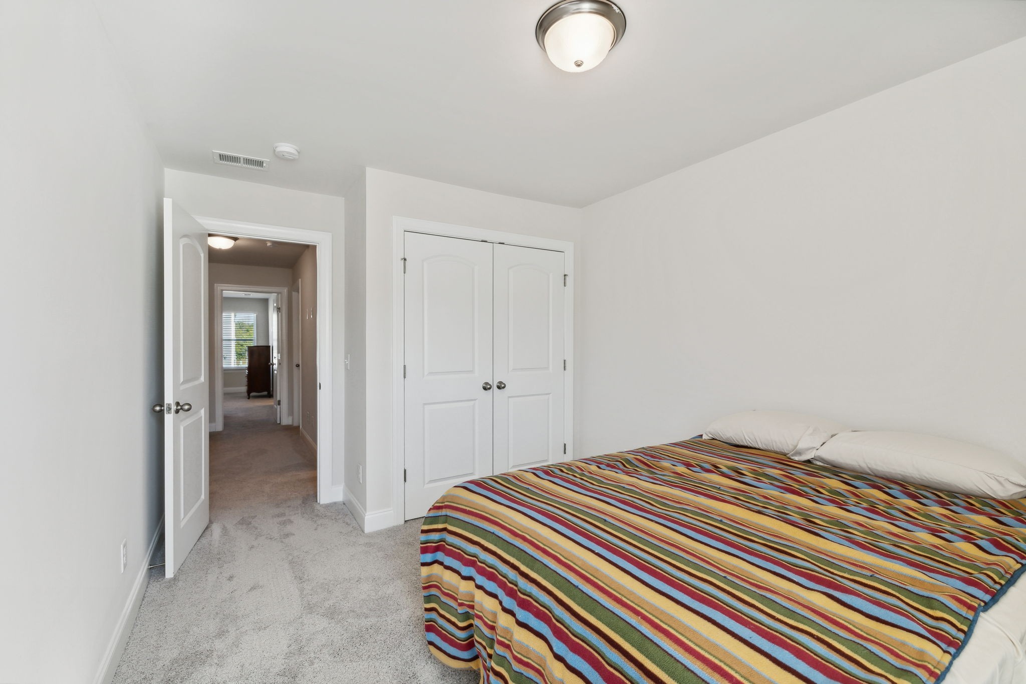 738 Prairie View Drive Columbia, TN 38401 - Photo 24 of 38 a bedroom with a bed and a mirror