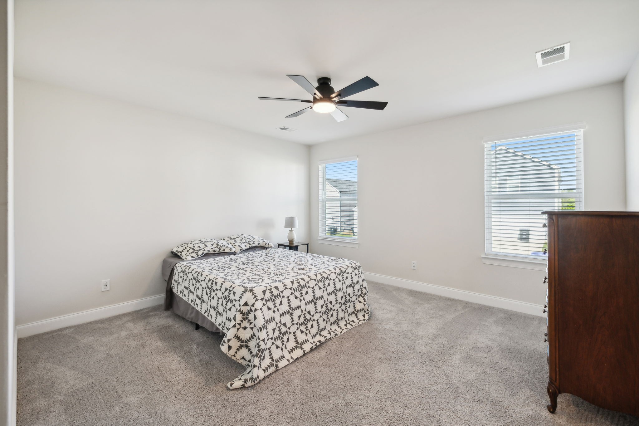 738 Prairie View Drive Columbia, TN 38401 - Photo 27 of 38 a bedroom with a bed and a window