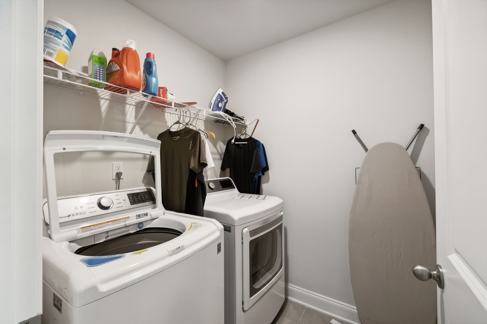 738 Prairie View Drive Columbia, TN 38401 - Photo 32 of 38 a view of washer and dryer