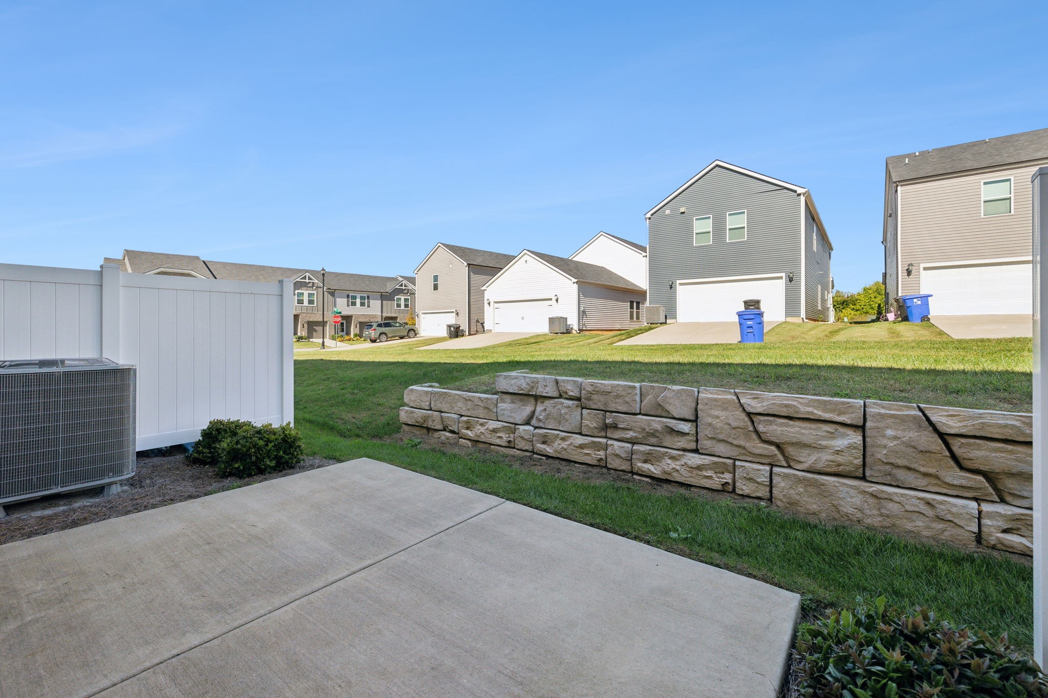 738 Prairie View Drive Columbia, TN 38401 - Photo 34 of 38 a front view of a house with a yard and garage