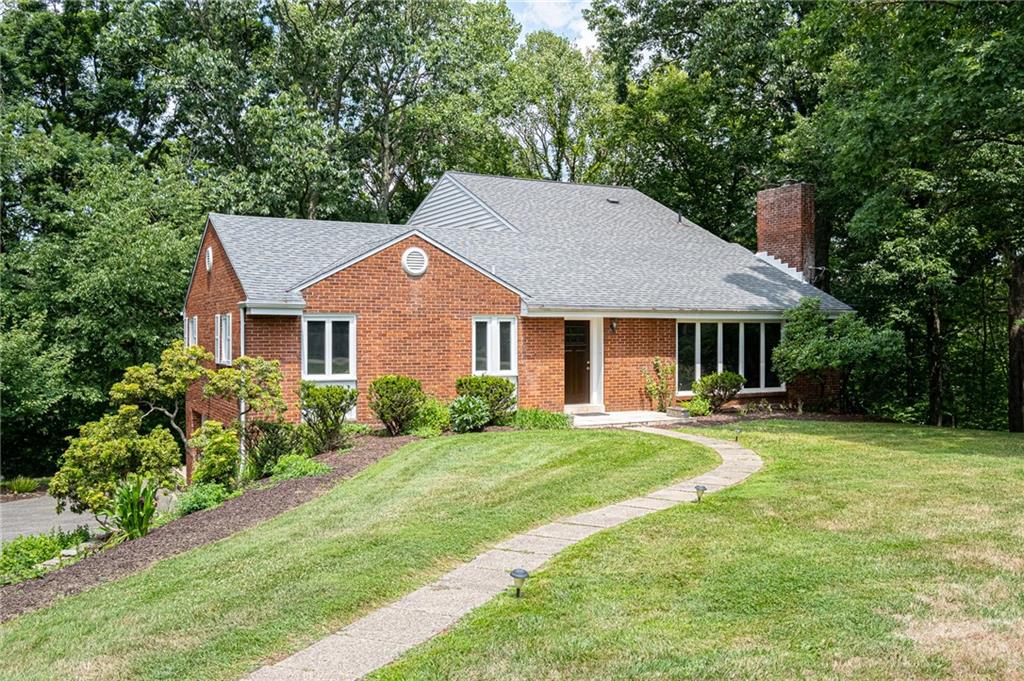 81 Chapel Ridge Place Pittsburgh, PA 15238 - Photo 1 of 25 Gallery Image 1