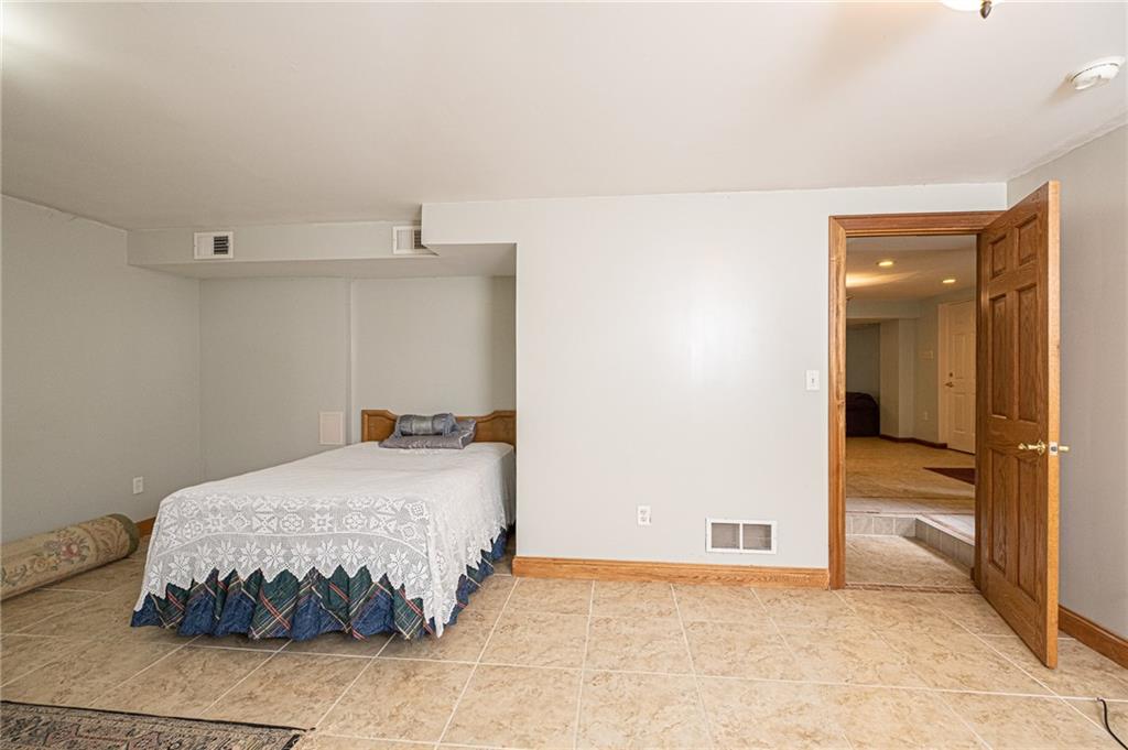 81 Chapel Ridge Place Pittsburgh, PA 15238 - Photo 21 of 25 Gallery Image 21