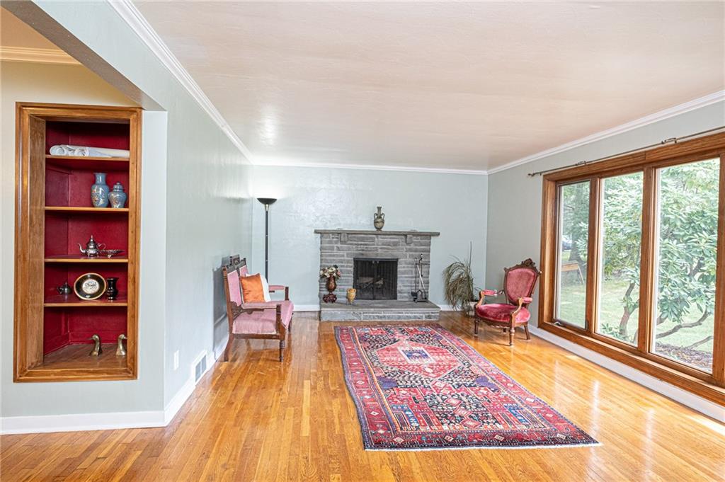 81 Chapel Ridge Place Pittsburgh, PA 15238 - Photo 7 of 25 Gallery Image 7