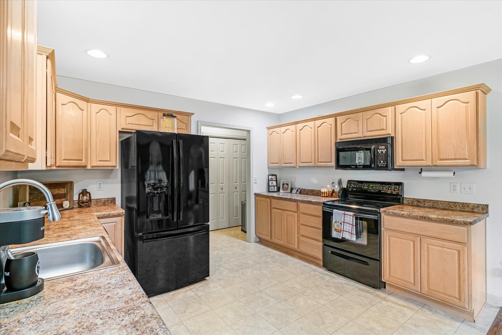 610 Clovis Court Sidney, IL 61877 - Photo 16 of 41