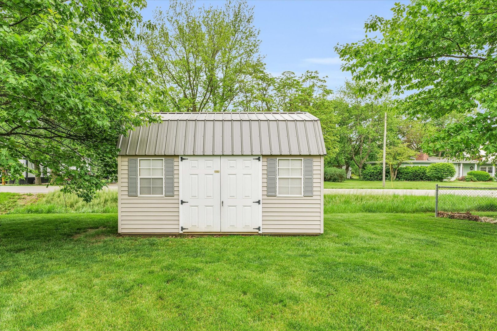 610 Clovis Court Sidney, IL 61877 - Photo 40 of 41