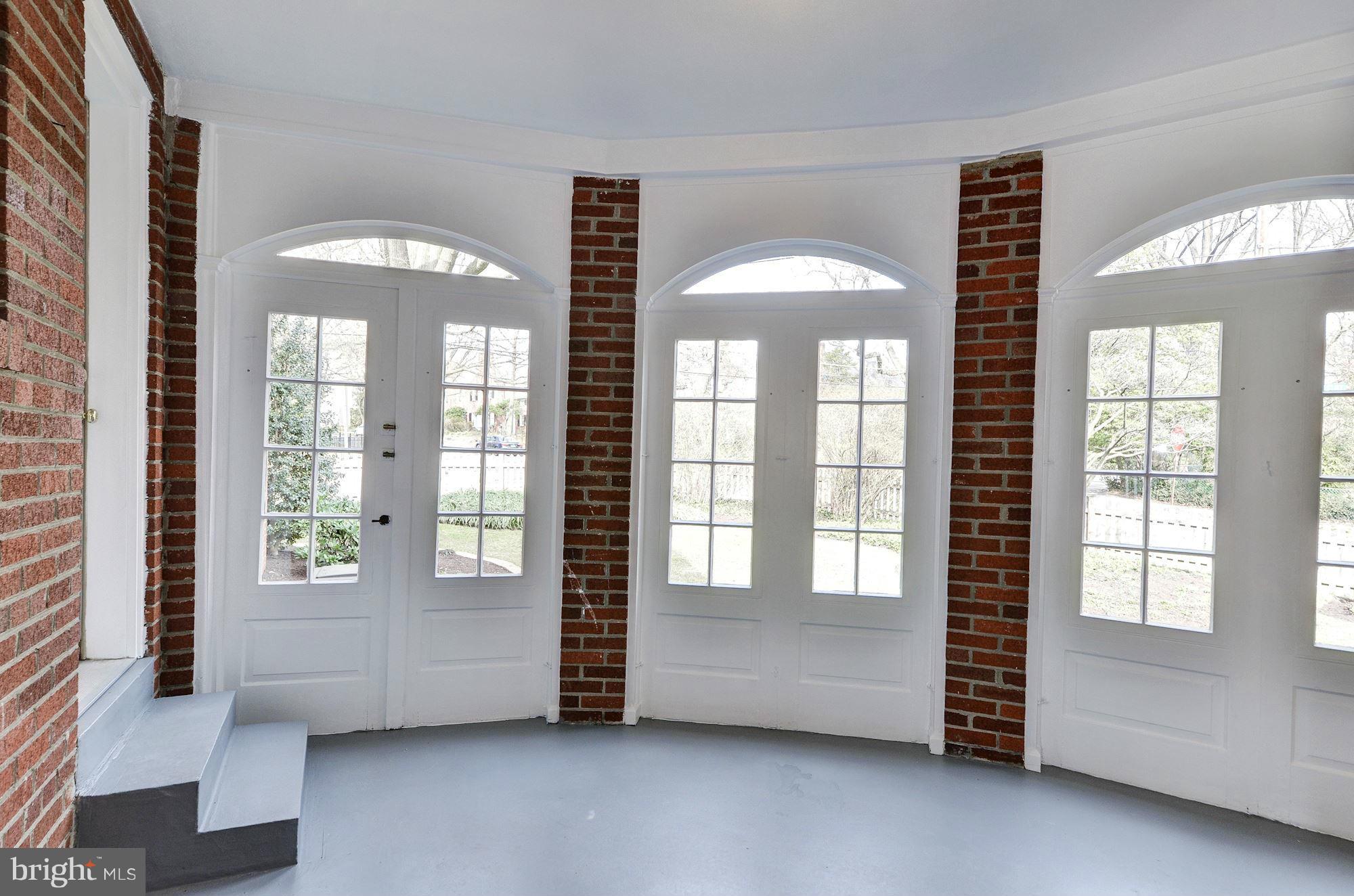 4625 Reno Road Northwest Washington, DC 20008 - Photo 12 of 30 Breezeway