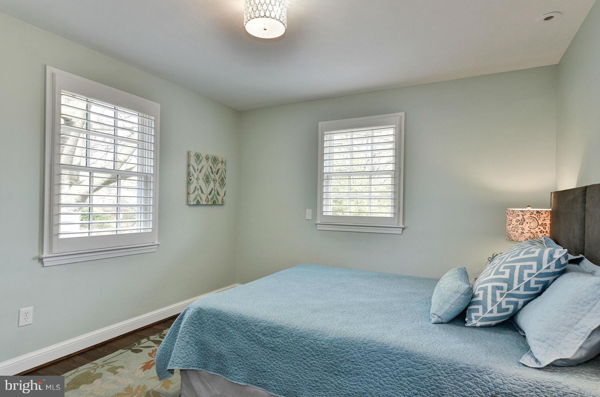 4625 Reno Road Northwest Washington, DC 20008 - Photo 19 of 30 Bedroom