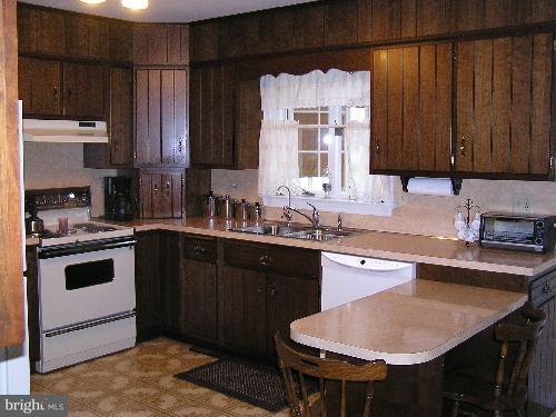 104 Briar Hill Road Lititz, PA 17543 - Photo 10 of 19