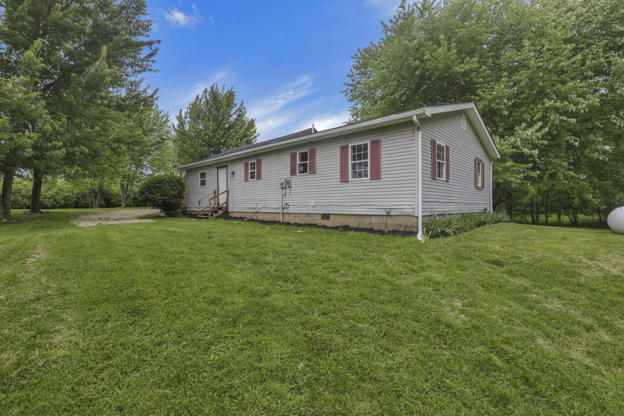 5972 Terre Haute Road Urbana, OH 43078 - Photo 1 of 37