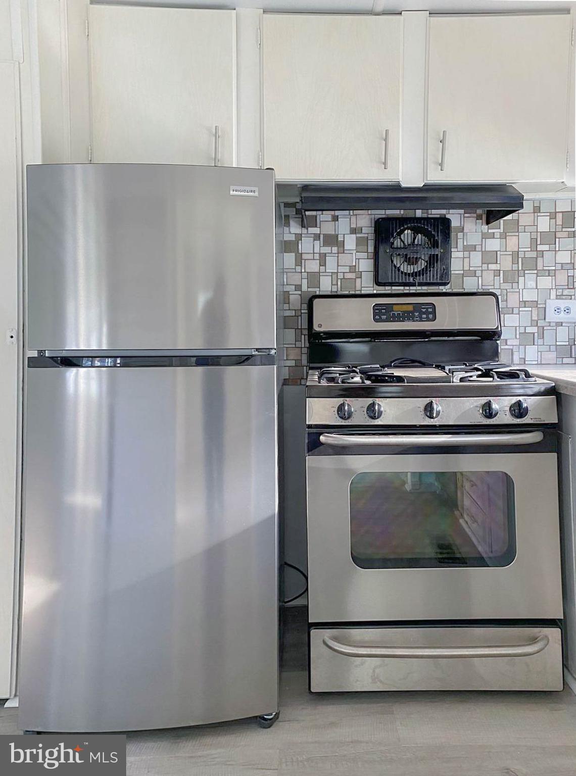 730 Brownsville Road Reading, PA 19608 - Photo 14 of 32 New appliances
