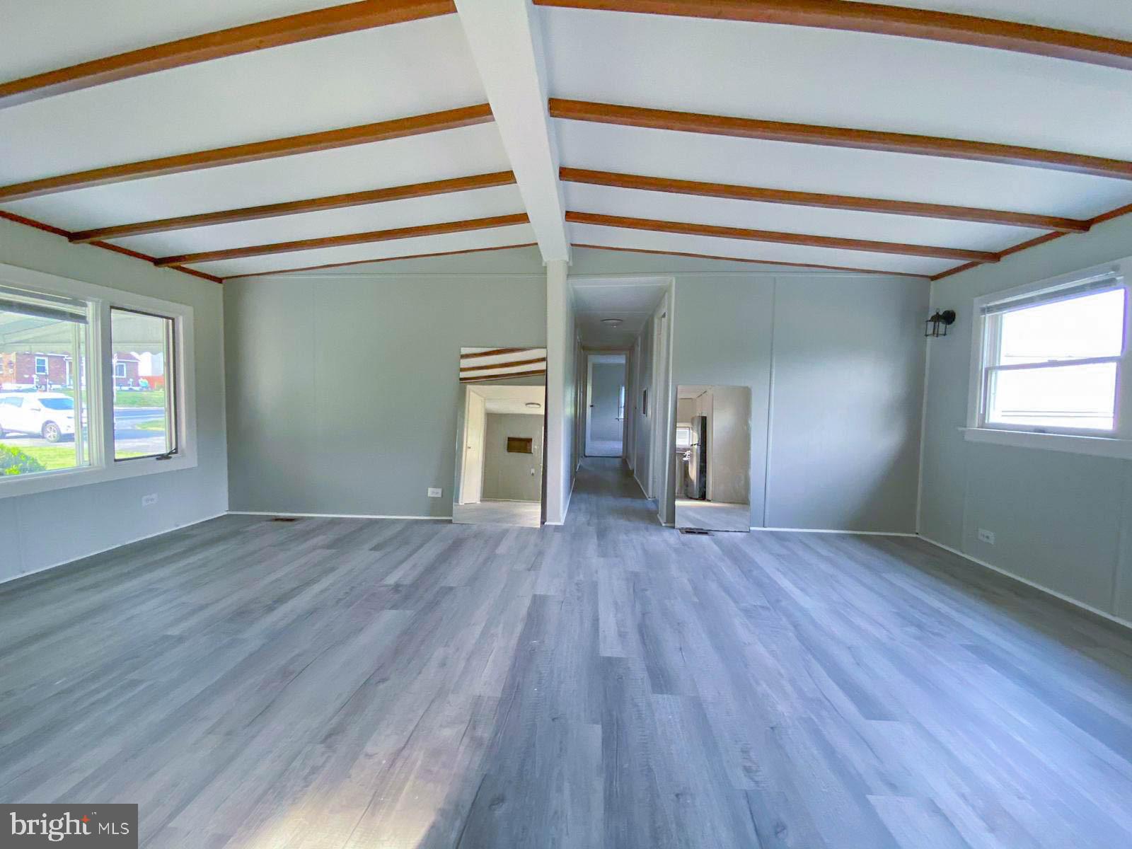 730 Brownsville Road Reading, PA 19608 - Photo 9 of 32 Living room