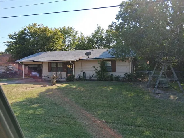 $159,995 | 407 North Files Street, Itasca, TX 76055