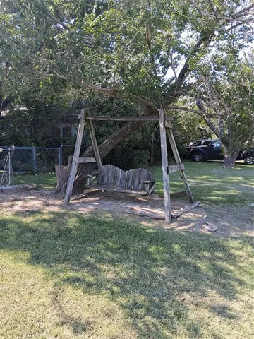 $159,995 | 407 North Files Street, Itasca, TX 76055