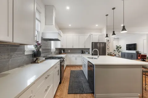 $1,395,000 | 1002 B Grandview Drive, Nashville, TN 37204