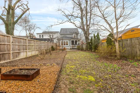 $1,395,000 | 1002 B Grandview Drive, Nashville, TN 37204