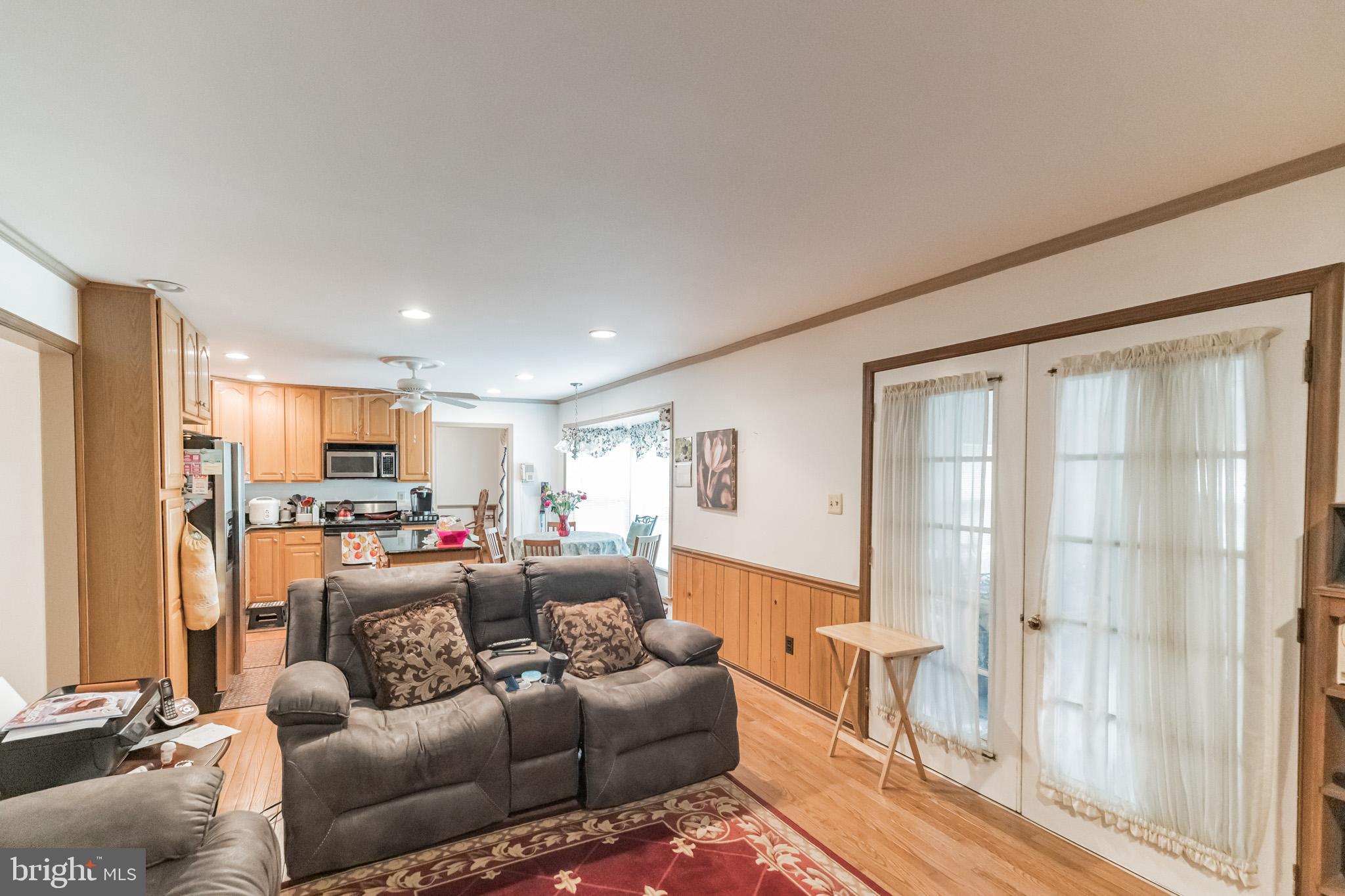 14 Thorburn Road Gaithersburg, MD 20878 - Photo 12 of 30