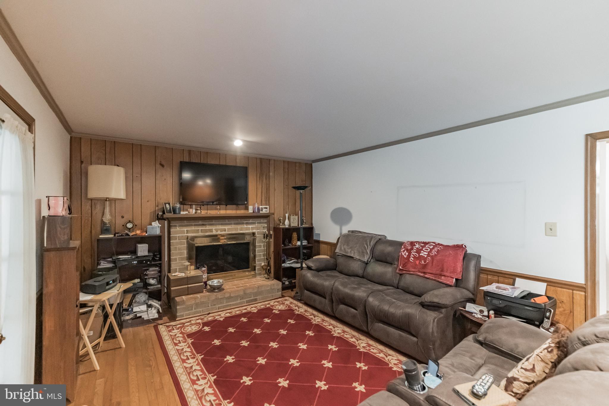 14 Thorburn Road Gaithersburg, MD 20878 - Photo 13 of 30