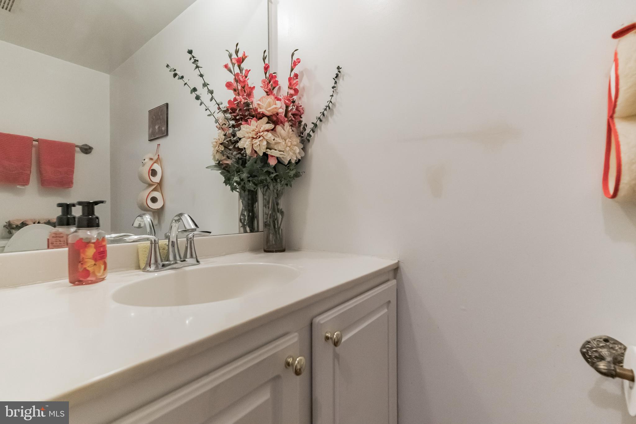 14 Thorburn Road Gaithersburg, MD 20878 - Photo 16 of 30