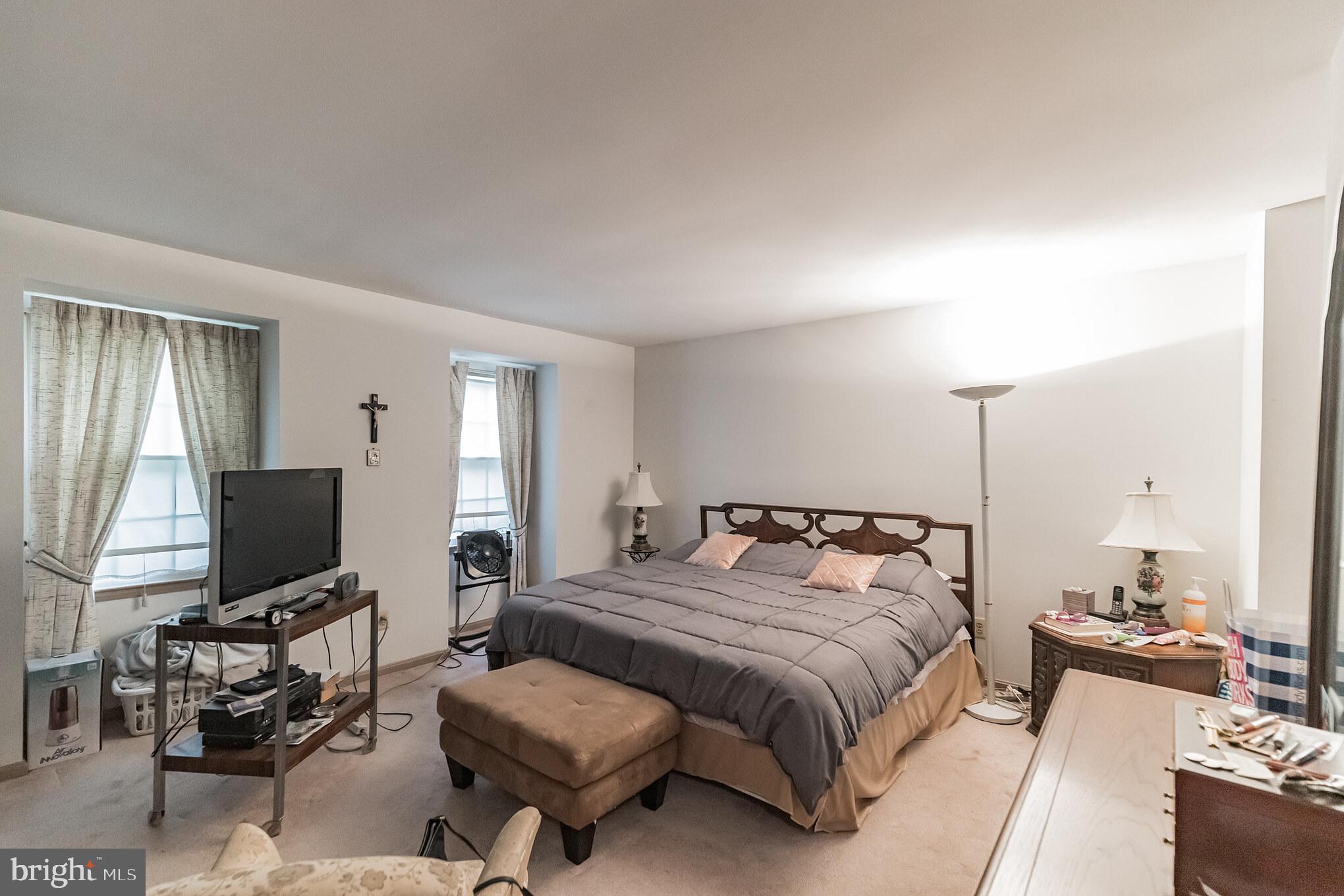 14 Thorburn Road Gaithersburg, MD 20878 - Photo 17 of 30