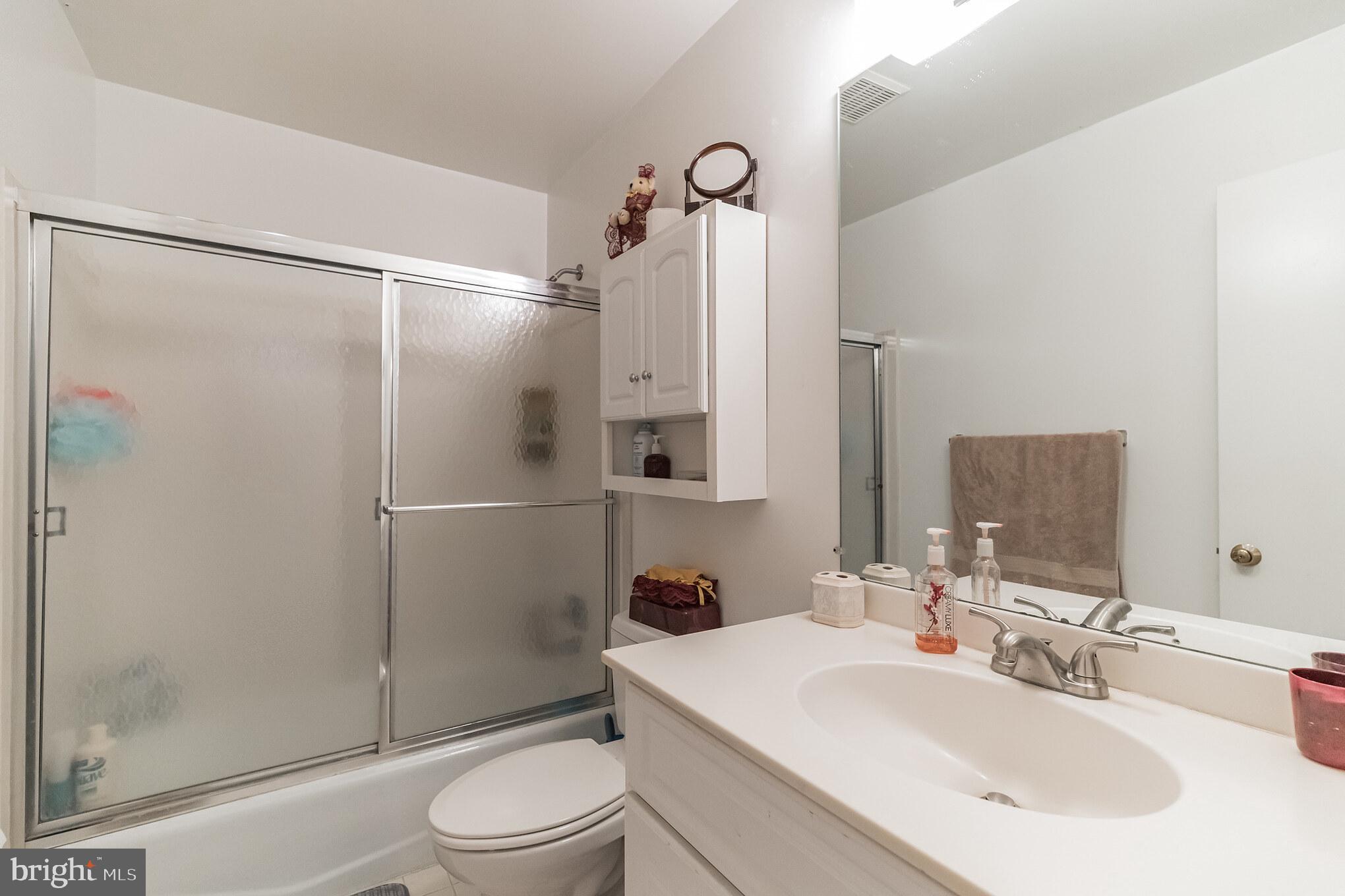 14 Thorburn Road Gaithersburg, MD 20878 - Photo 25 of 30