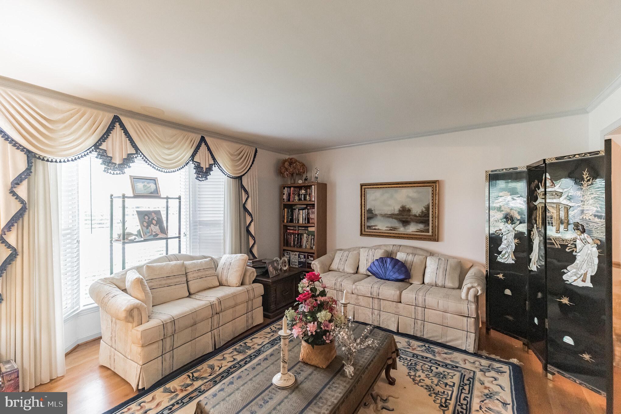 14 Thorburn Road Gaithersburg, MD 20878 - Photo 4 of 30