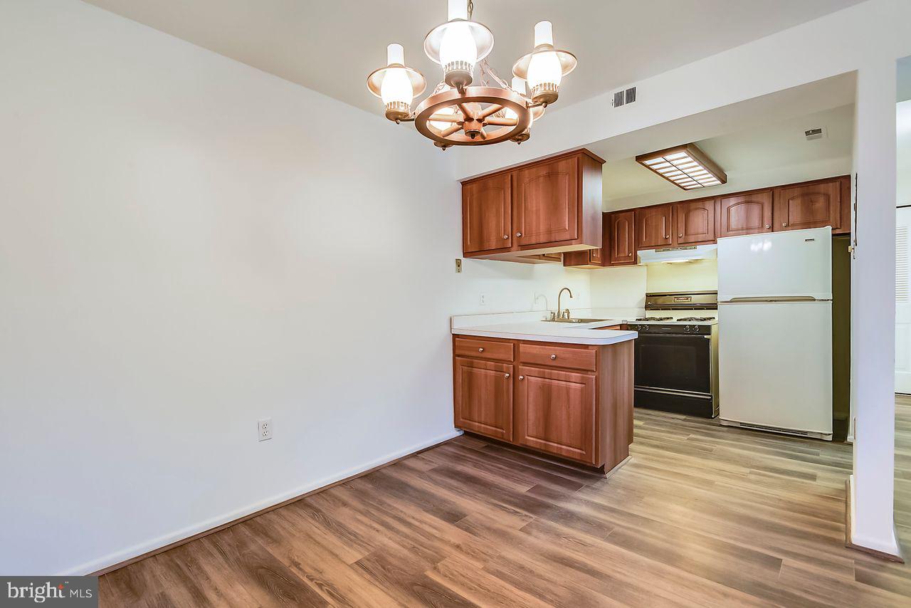 2570 Riva Road, Unit 18C Annapolis, MD 21401 - Photo 5 of 25 Gallery Image 5