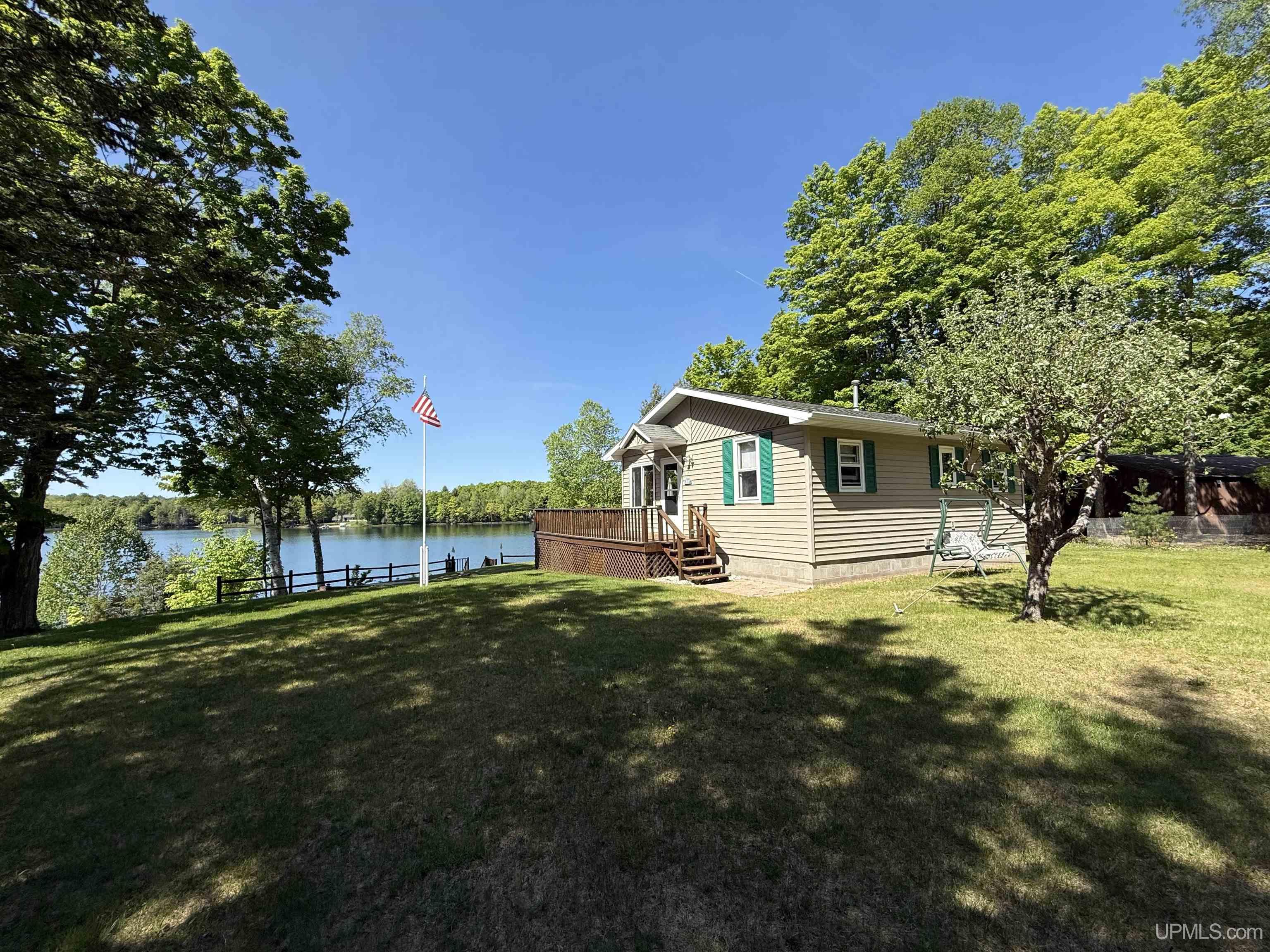 6990 West Smith Lake Road Manistique, MI 49854 - Photo 7 of 46