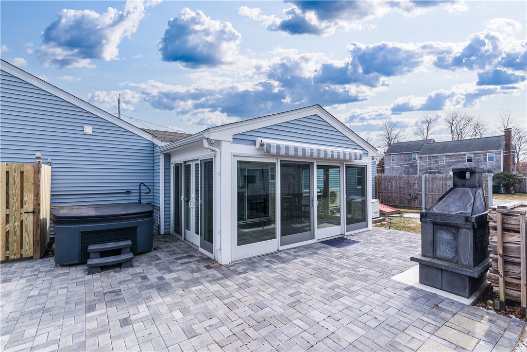 121 Tupelo Road South Kingstown, RI 02879 - Photo 21 of 33