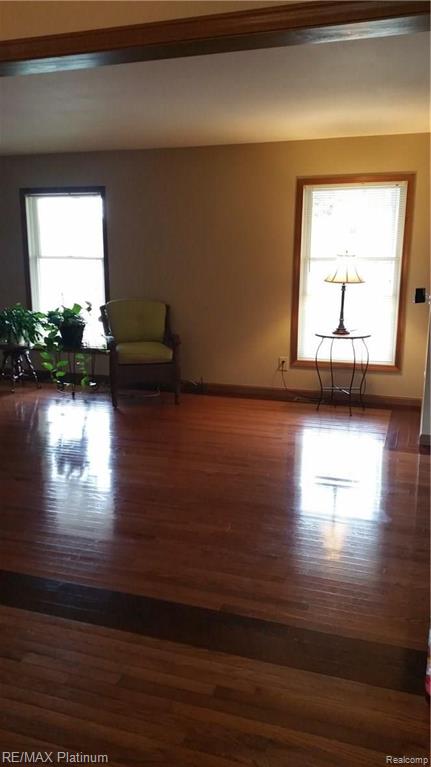 11025 Roberts Road Stockbridge, MI 49285 - Photo 4 of 30