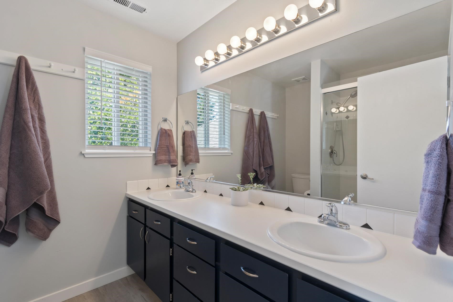 3207 West Trinity Avenue Spokane, WA 99208 - Photo 12 of 37 Gallery Image 12