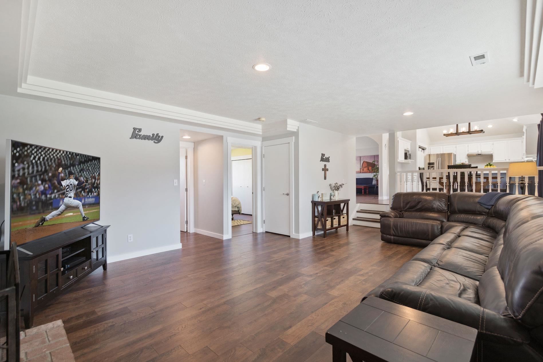 3207 West Trinity Avenue Spokane, WA 99208 - Photo 9 of 37 Gallery Image 9