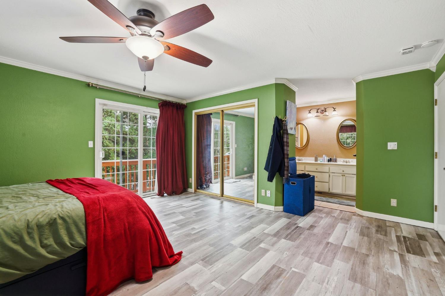 11002 Ball Road Grass Valley, CA 95949 - Photo 19 of 34 a bed room with a bed and a television