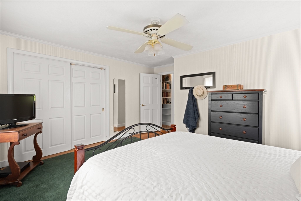 88 Chickering Road Dedham, MA 02026 - Photo 22 of 42