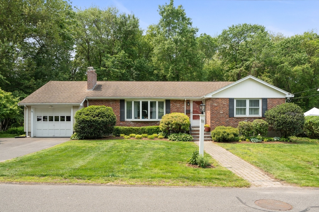 88 Chickering Road Dedham, MA 02026 - Photo 3 of 42