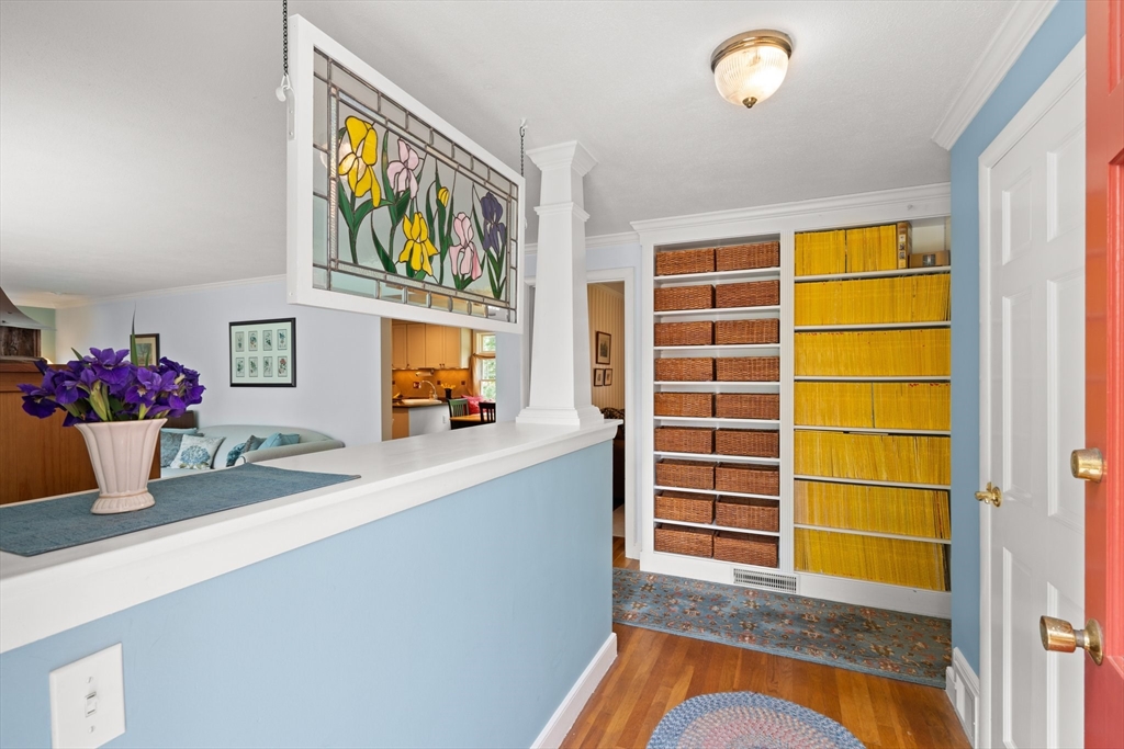 88 Chickering Road Dedham, MA 02026 - Photo 5 of 42