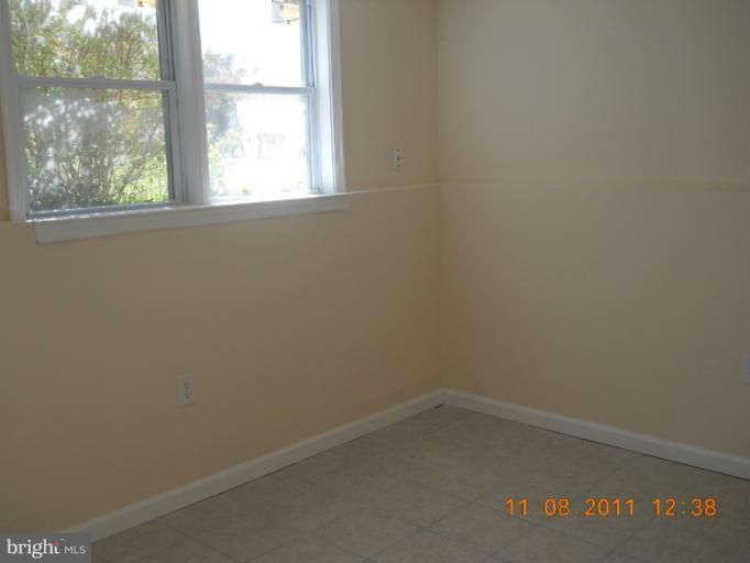15105 Alaska Road Woodbridge, VA 22191 - Photo 3 of 30 Bedroom