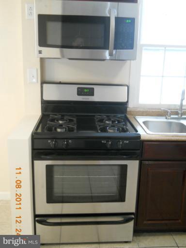 15105 Alaska Road Woodbridge, VA 22191 - Photo 5 of 30 View