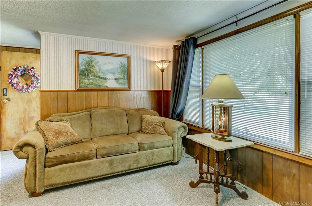 2850 Kingsburry Road Clover, SC 29710 - Photo 12 of 37 Gallery Image 12