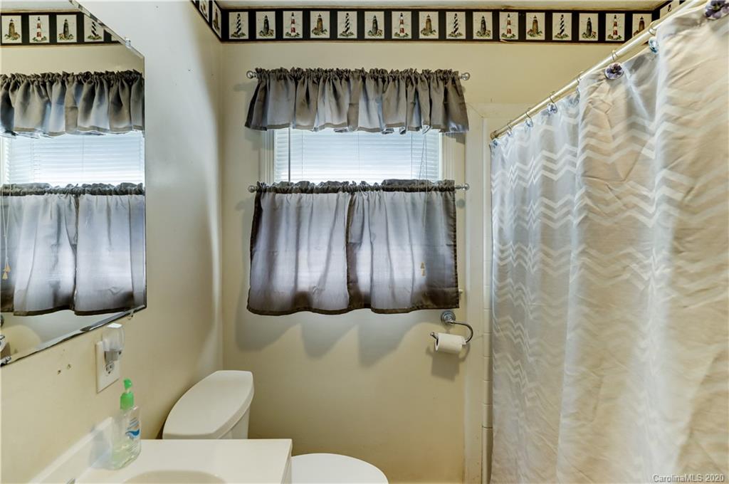 2850 Kingsburry Road Clover, SC 29710 - Photo 17 of 37 Gallery Image 17